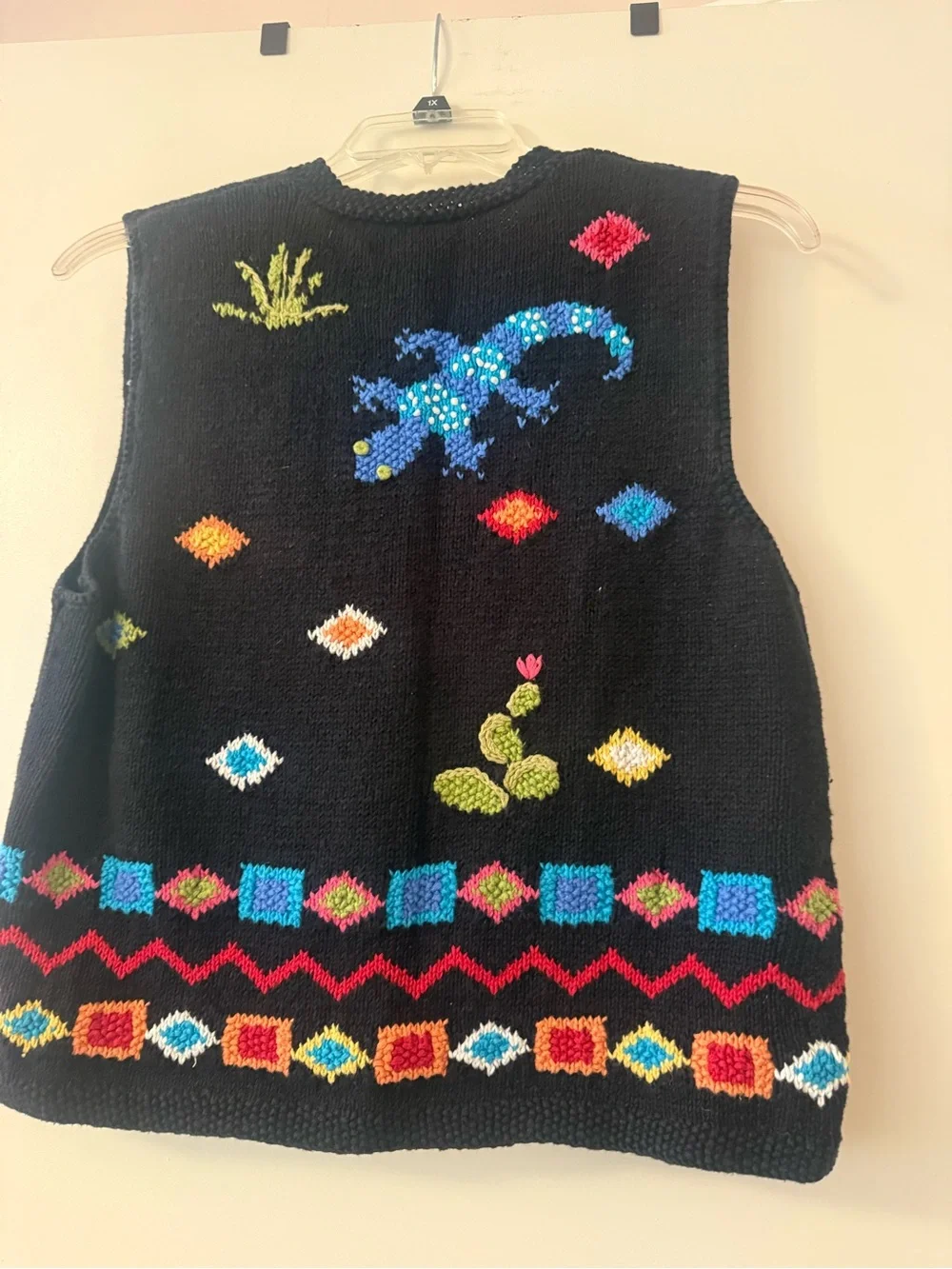 Susan Bristol sleeveless knit